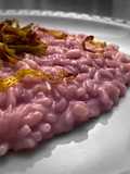 Risotto alle patate viola, pecorino romano e porro croccante 🥔 🧀