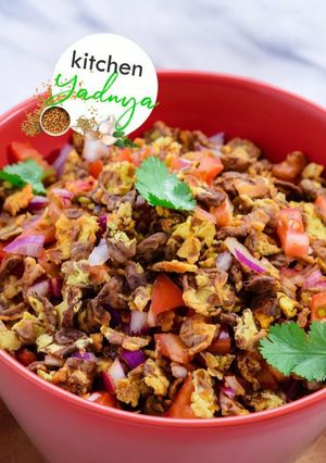 A picture of Chana-n-Moong Jor Garam Chaat.