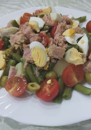 Foto principal de Ensalada de patata con judías verdes
