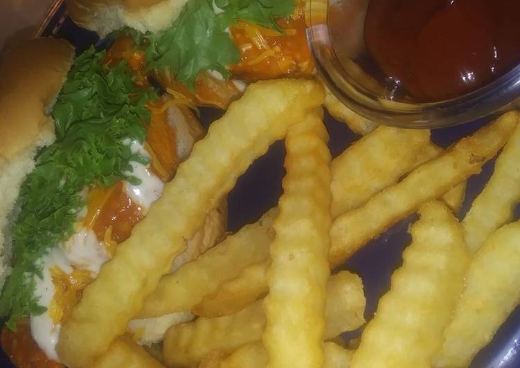 Buffalo chicken sliders Buffalo chicken sliders