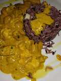 Pollo Gram Masala con Arroz negro Basmati y panadera