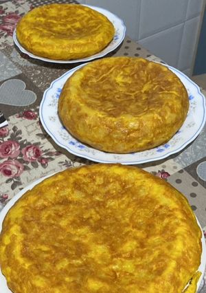 A picture of Spanish Potato Omelette (Tortilla de Patatas).