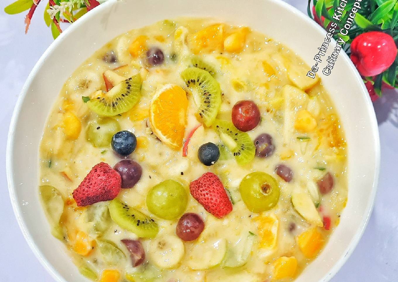 Creamy Fruits Salad