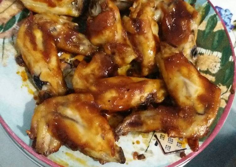 Ayam sayap saus bolognese