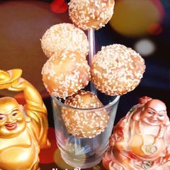 A picture of Rice Sesame Sweet Balls.