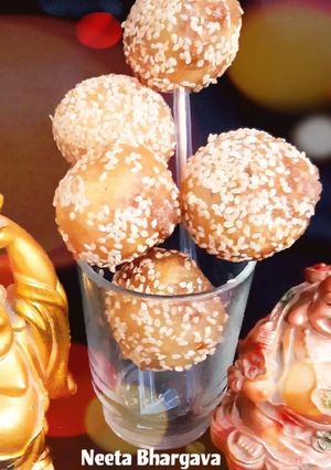 A picture of Rice Sesame Sweet Balls.