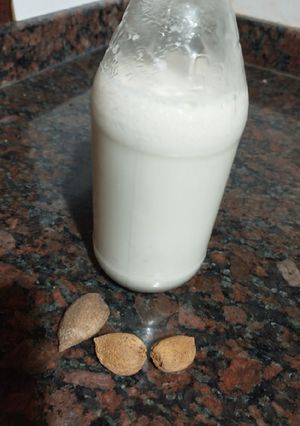 Una foto de 1 litro de Leche de almendras