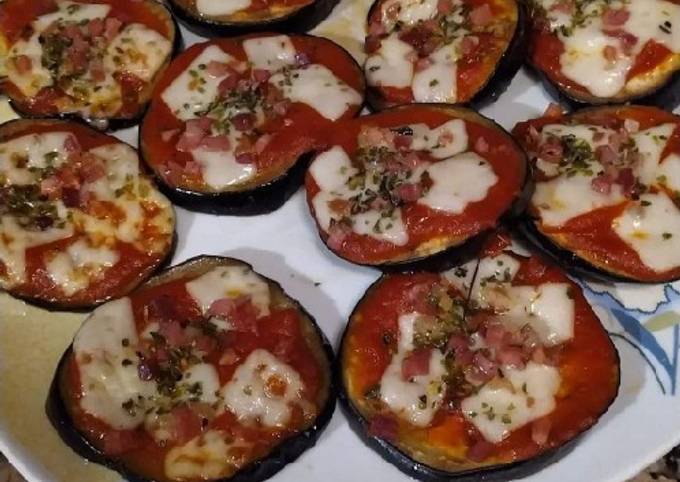 Mini pizzas prosciutto con base de berenjenas