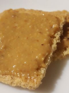 Una foto de Crema de cacahuetes fácil