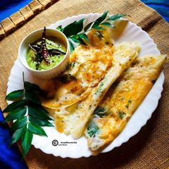 A picture of Rava dosa.