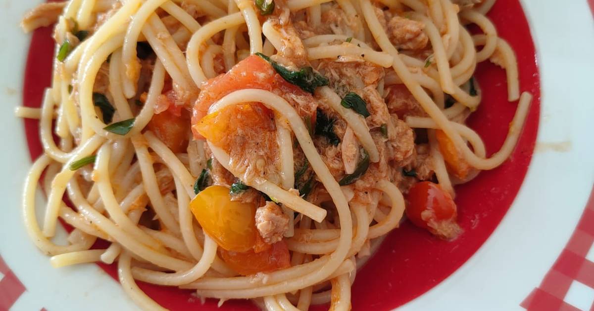 Ricetta Spaghetti Con Il Tonno E I Pomodorini 😋 Di Le Ricette Di Milly ...