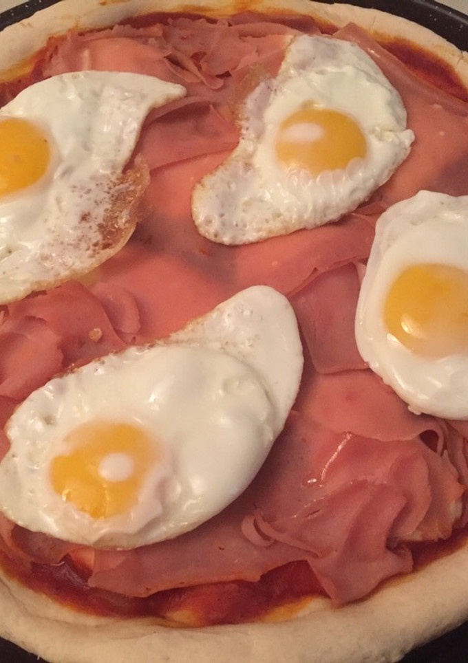Una foto de Pizza casera súper fácil y rica