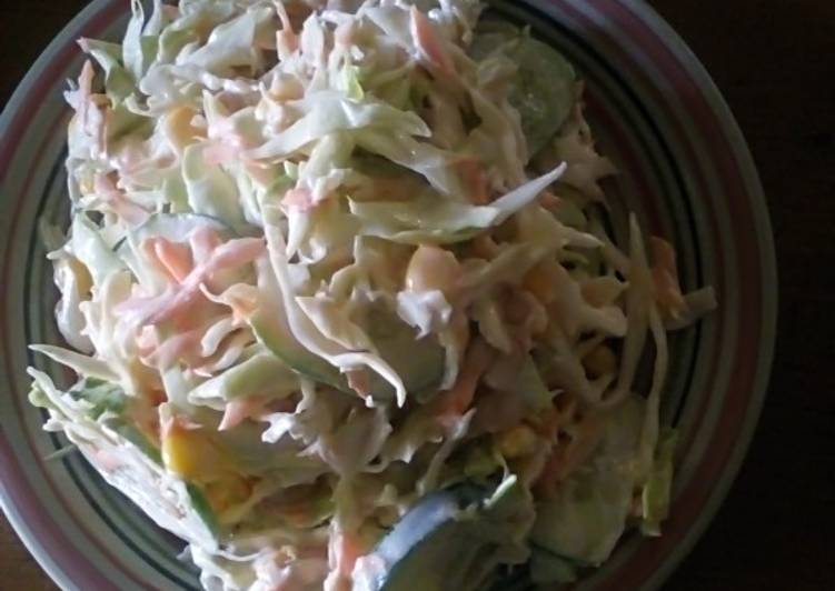 How to Make Quick Coleslaw