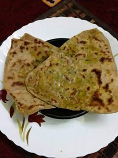 मेंथी के परांठे (Methi ke parathe recipe in hindi) रेसिपी मुख्य फोटो