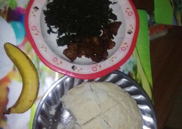 Steps to Make Any-night-of-the-week Ugali sukuma and meat