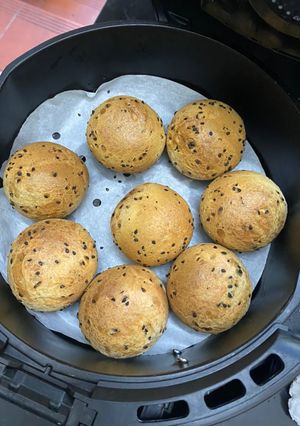 Hình của món Bánh mì mè hàn quốc cona bằng nckd.