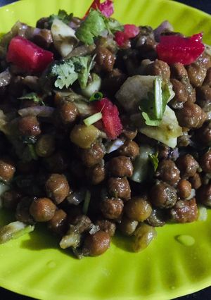 A picture of Chana chaat.