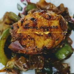 A picture of Egg Chilli.