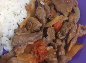 Una foto de Fajitas de res en tres pasos😋