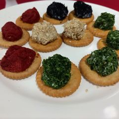 A picture of Feta cheese canapes.