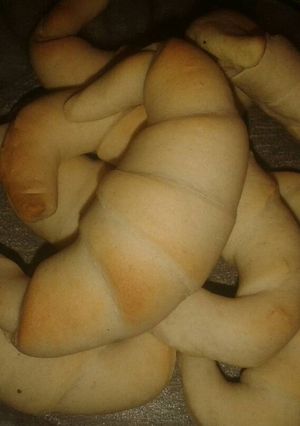 Una foto de Medialunas de grasa (saladas)