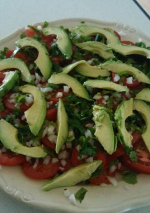 Una foto de Ensalada de tomate