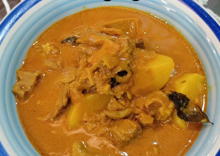 Recipe of Favorite 🍲🥩 Curry Daging