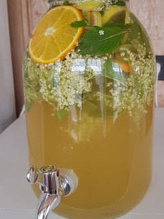 Narancsos-citromos-mentás bodzalimonádé🍊🍋🥤 recept fotója