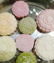 bánh dẻo trứng muối