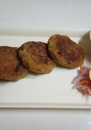 A picture of Rajma Galouti kebab.