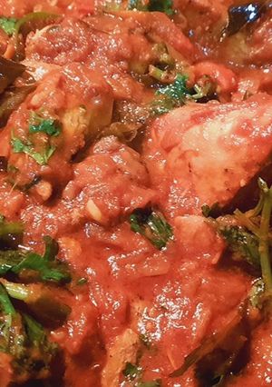 A picture of Chicken curry.