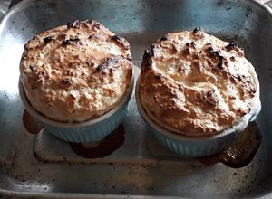 Una foto de Soufflé de Manzana