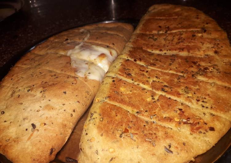 Simple Way to Make Award-winning Stuffed garlic bread