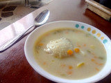 Sopa de avena con pollo