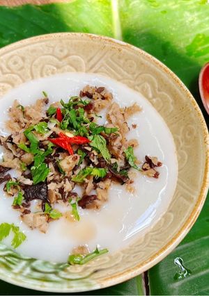 Hình của món Bánh đúc nóng vị truyền thống.