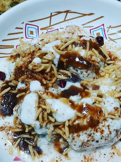 दही वड़ा (Dahi vada recipe in hindi) रेसिपी मुख्य फोटो
