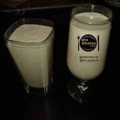 A picture of Banana smoothy.