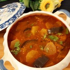 A picture of Mooli and Baigan.(Moore Vangar -Sindhi Winter Dish).