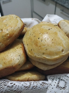 Una foto de Panes saborizados para sándwiches 😃💯