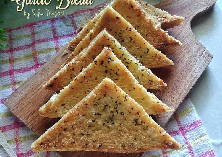 Garlic Bread foto resep utama