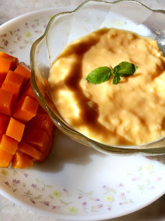 ম্যাঙ্গো কাস্টার্ড (mango custard recipe in Bengali) রেসিপির প্রধান ছবি