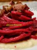 Spaghetti alla gricia con barbabietola rossa
