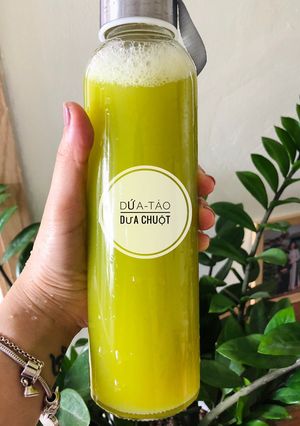 Hình của món Nước ép dứa-táo-dưa chuột.