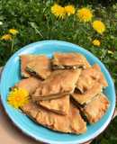 Σπανακοτυρόπιτα με χωριάτικο φύλλο 🥧🌿🧀