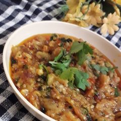 A picture of Baingan bharta.