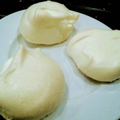 A picture of Italian Meringue.