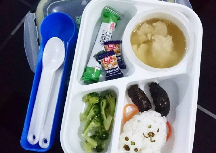 Cara Gampang Menyiapkan Puppy lunchbox yang Sempurna