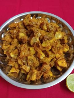 *வாழைக்காய் சுக்கா*(valaikkai sukka recipe in tamil) செய்முறை முக்கிய புகைப்படம்