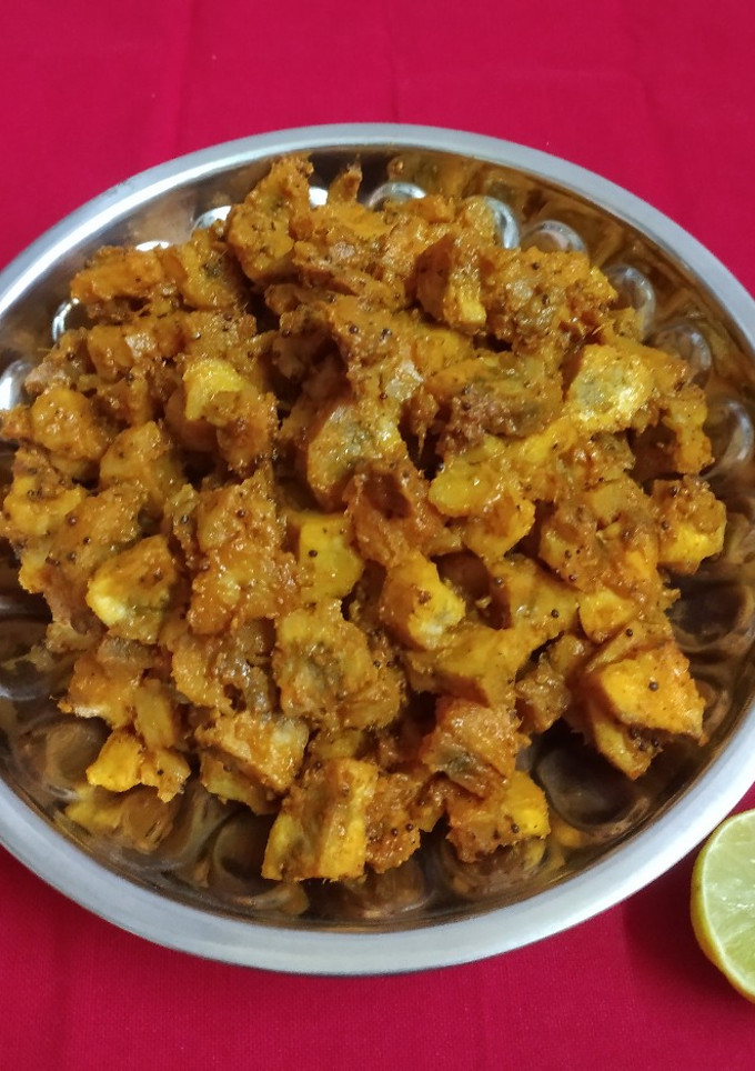 *வாழைக்காய் சுக்கா*(valaikkai sukka recipe in tamil) செய்முறை முக்கிய புகைப்படம்