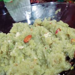 A picture of Lauki ka Halwa.